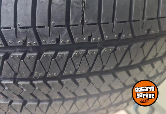Accesorios para Autos - Cubiertas 255/60 r18 NUEVA BRIDGESTON SIN RODAR AMAROK - En Venta