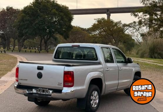 Camionetas - Volkswagen Amarok starline TDI 2.0 2011 Diesel 196000Km - En Venta