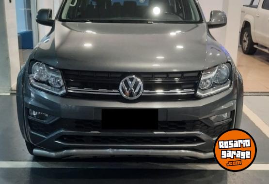 Camionetas - Volkswagen AMAROK COMFORTLINE 4X2 MT 2023 Diesel 120000Km - En Venta