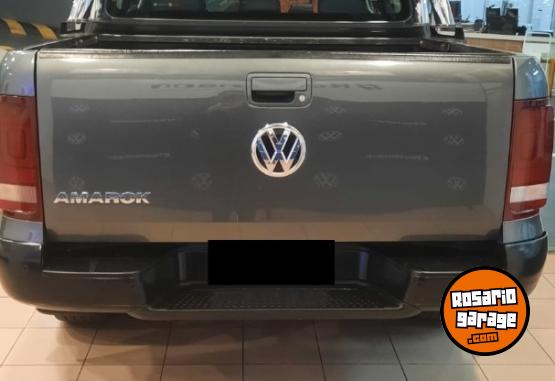 Camionetas - Volkswagen AMAROK COMFORTLINE 4X2 MT 2023 Diesel 120000Km - En Venta