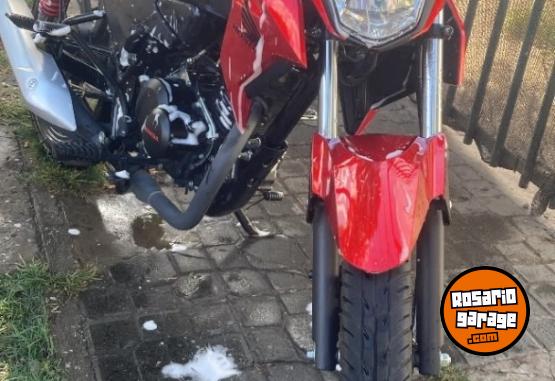 Motos - Honda Twister 2025 Nafta 7000Km - En Venta