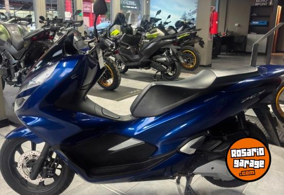 Motos - Honda PCX 150 2020 Nafta 17696Km - En Venta