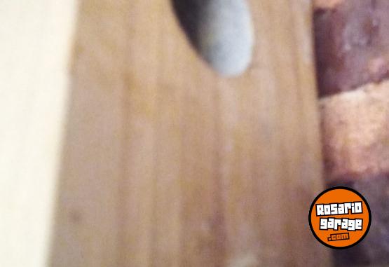 Hogar - Cama de pino barnizada - En Venta