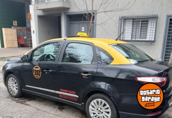 Autos - Fiat Gran Siena 2016 GNC 183000Km - En Venta
