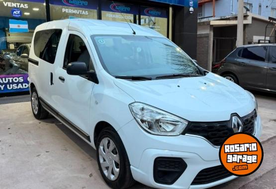 Autos - Renault Kangoo 1.6 5as 5p 2021 Nafta 121400Km - En Venta