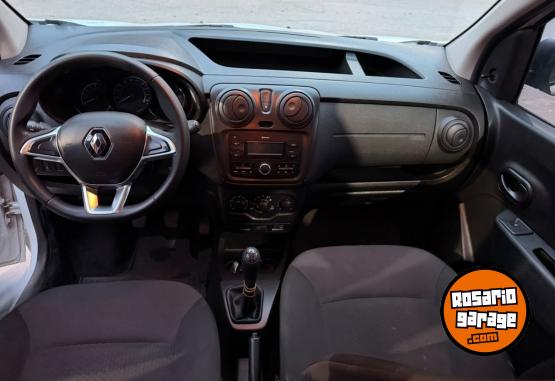 Autos - Renault Kangoo 1.6 5as 5p 2021 Nafta 121400Km - En Venta