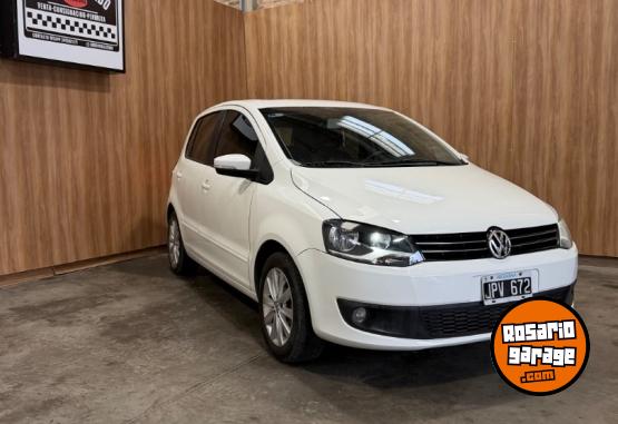 Autos - Volkswagen Fox highline 2010 GNC 133000Km - En Venta