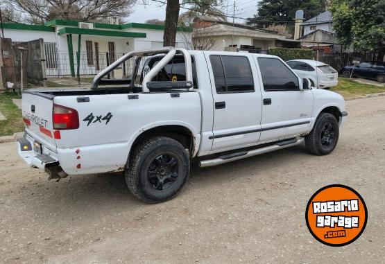 Camionetas - Chevrolet S10 4X4 MWM FULL 2000 Diesel 295000Km - En Venta