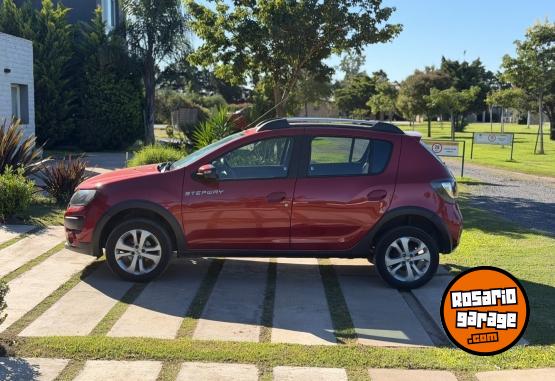 Autos - Renault Sandero Stepway 2016 Nafta 125000Km - En Venta