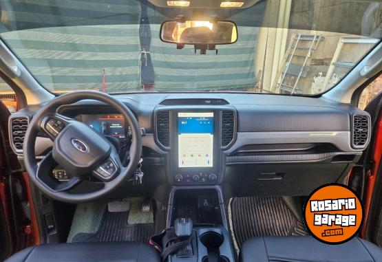 Camionetas - Ford Ranger xls v6 4x4 Aut. 2024 Diesel 12500Km - En Venta