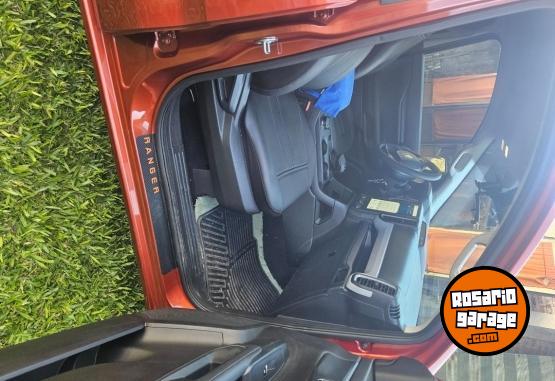 Camionetas - Ford Ranger xls v6 4x4 Aut. 2024 Diesel 12500Km - En Venta