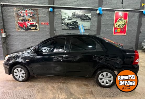 Autos - Toyota Etios xs 1.5 2016 Nafta 170000Km - En Venta