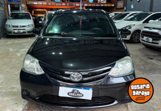 Autos - Toyota Etios xs 1.5 2016 Nafta 170000Km - En Venta