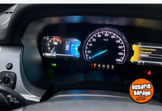 Camionetas - Ford Ranger 2022 Diesel 96000Km - En Venta