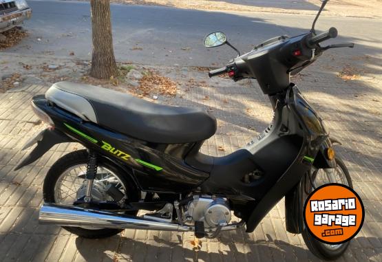 Motos - Motomel Blitz 2025 Nafta 5800Km - En Venta