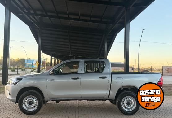 Camionetas - Toyota Hilux 2026 Diesel 300Km - En Venta