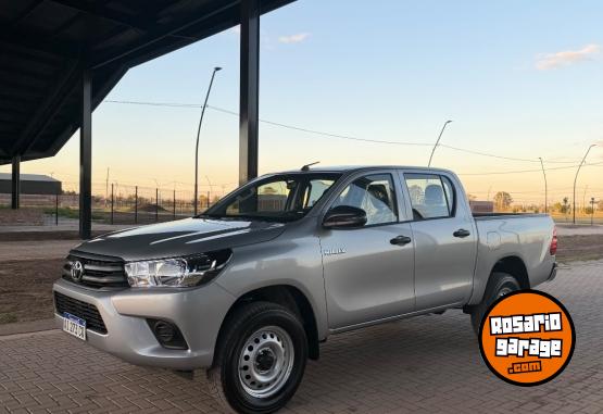 Camionetas - Toyota Hilux 2026 Diesel 300Km - En Venta