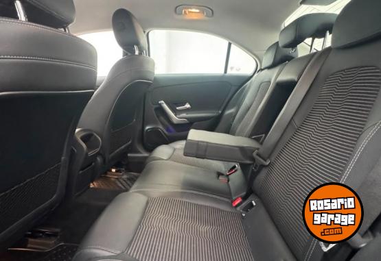 Autos - Mercedes Benz A200 Progressive Sedan 2020 Nafta 70000Km - En Venta