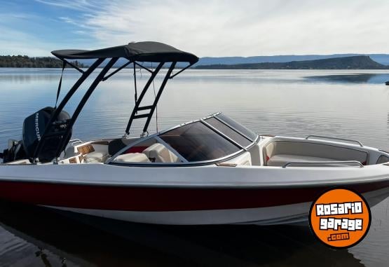 Embarcaciones - Lancha Victoria Key West 4.9 full wakeboard Mercury 115 4t EFI - En Venta