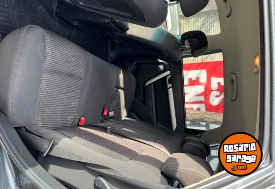 Autos - Chevrolet Captiva Ls 2018 Nafta 125000Km - En Venta