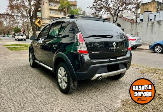 Autos - Renault sandero stepway 2013 Nafta 101000Km - En Venta
