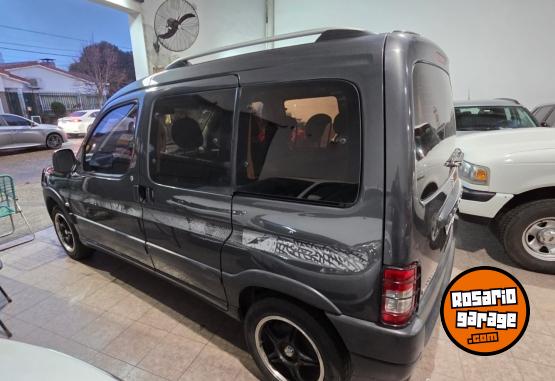 Utilitarios - Peugeot Partner 2013 Nafta  - En Venta