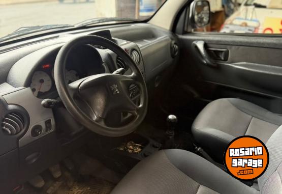 Utilitarios - Peugeot Partner patagonica 2013 Nafta  - En Venta