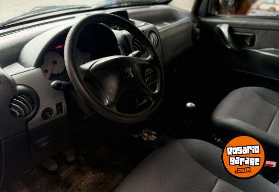 Utilitarios - Peugeot Partner patagonica 2013 Nafta  - En Venta