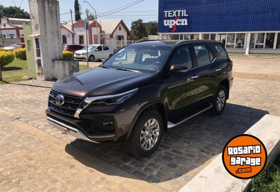Camionetas - Toyota SW4 2021 Diesel 75000Km - En Venta