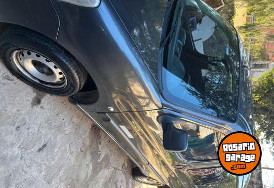 Utilitarios - Citroen Berlingo 2011 GNC 280000Km - En Venta