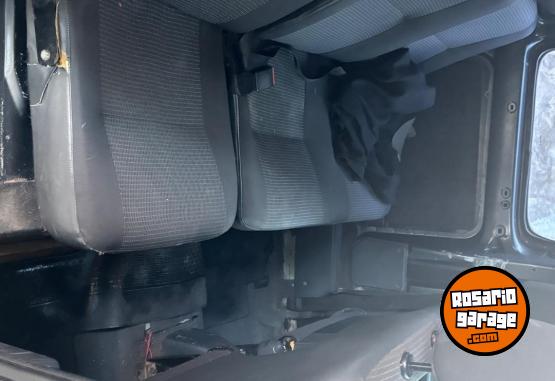 Utilitarios - Citroen Berlingo 2011 GNC 280000Km - En Venta