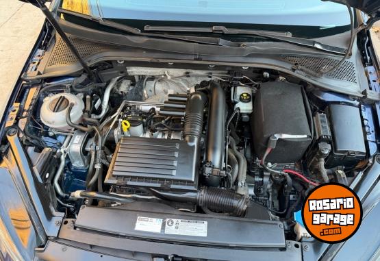 Autos - Volkswagen GOLF TSI 2015 Nafta 142000Km - En Venta