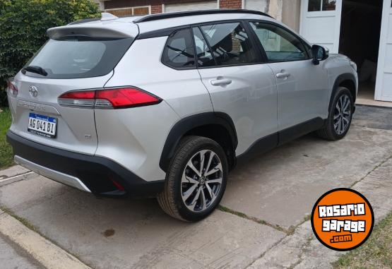 Autos - Toyota Corolla Cross 2023 Nafta 8600Km - En Venta