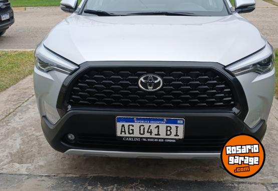 Autos - Toyota Corolla Cross 2023 Nafta 8600Km - En Venta