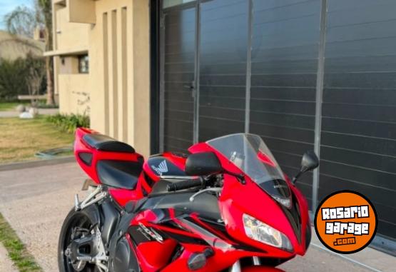 Motos - Honda CBR 1000 RR 2007 Nafta 34000Km - En Venta