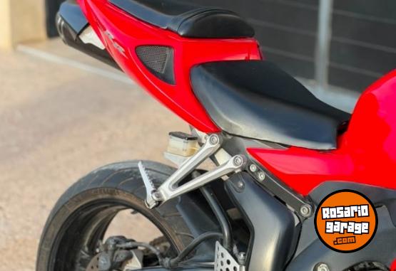 Motos - Honda CBR 1000 RR 2007 Nafta 34000Km - En Venta