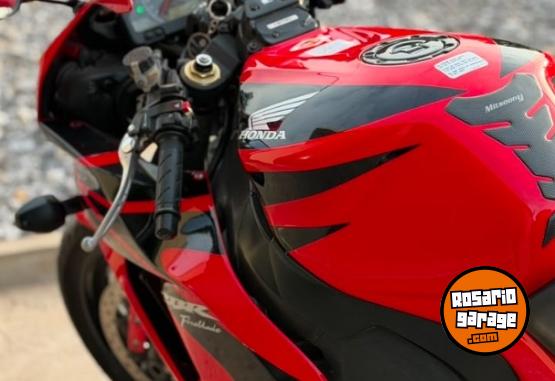 Motos - Honda CBR 1000 RR 2007 Nafta 34000Km - En Venta