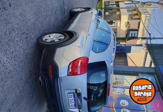 Camionetas - Chevrolet CAPTIVA LT 2.4 AWD 2017 Nafta 195000Km - En Venta