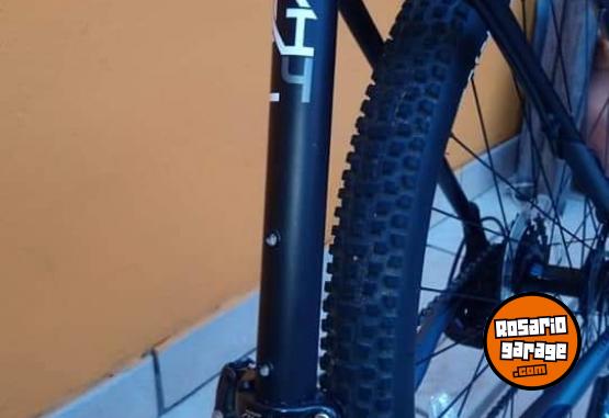 Deportes - Su-Basta-Da!!! CANNONDALE TRAIL 4. ALUMINIO. 3 X 9 DEORE. ACERA. HORQUILLA ROCK SHOCK. MUY POCO USO! - En Venta