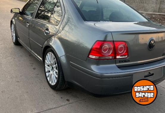Autos - Volkswagen Bora 2011 Nafta 203000Km - En Venta