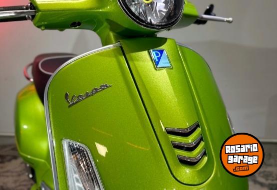 Motos - Vespa GTS 300 SUPER 2018 Nafta 5239Km - En Venta