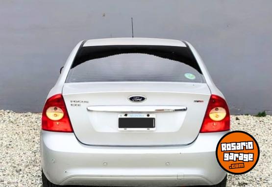 Autos - Ford FOCUS EXE GHIA 1.8 D 2012 Diesel 243000Km - En Venta