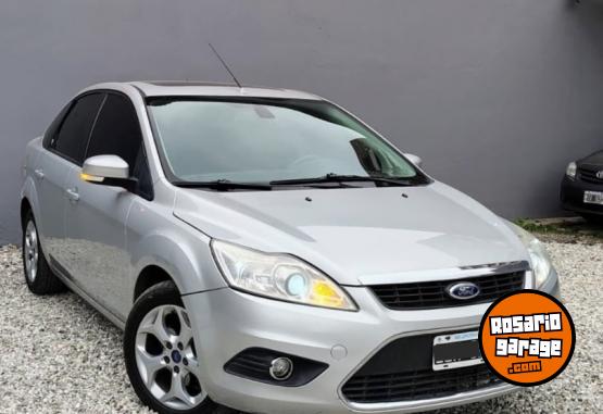 Autos - Ford FOCUS EXE GHIA 1.8 D 2012 Diesel 243000Km - En Venta
