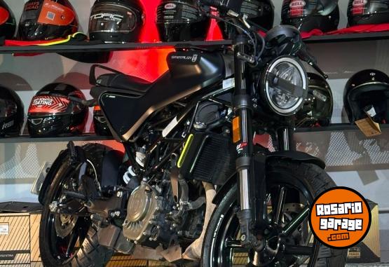 Motos - Husqvarna SVARTPILEN 200 2023 Nafta 9800Km - En Venta