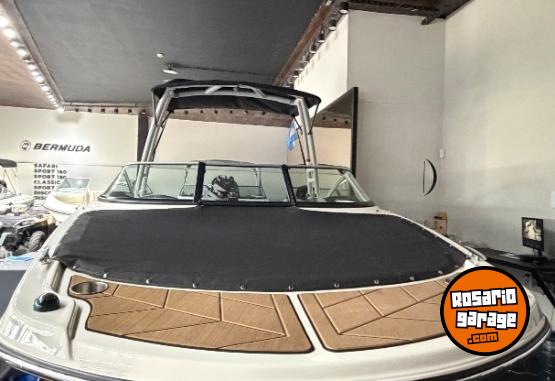 Embarcaciones - Bermuda Discovery 190 + Mercury 200hp - En Venta