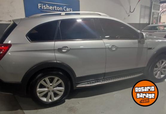 Camionetas - Chevrolet CAPTIVA 2.2D LTZ AT 2016 Diesel 166000Km - En Venta