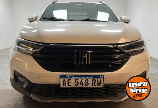 Camionetas - Fiat STRADA VOLCANO C.DOBLE 2021 Nafta 105718Km - En Venta