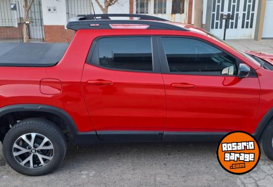Camionetas - Fiat Toro freedom 2024 GNC 38600Km - En Venta