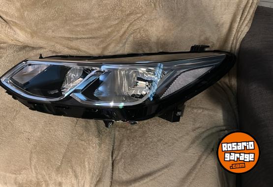Accesorios para Autos - OPTICA DELANTERA IZQUIERDA CON LUCES Chevolet Cruze LT 2017 - En Venta