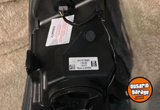 Accesorios para Autos - OPTICA DELANTERA IZQUIERDA CON LUCES Chevolet Cruze LT 2017 - En Venta